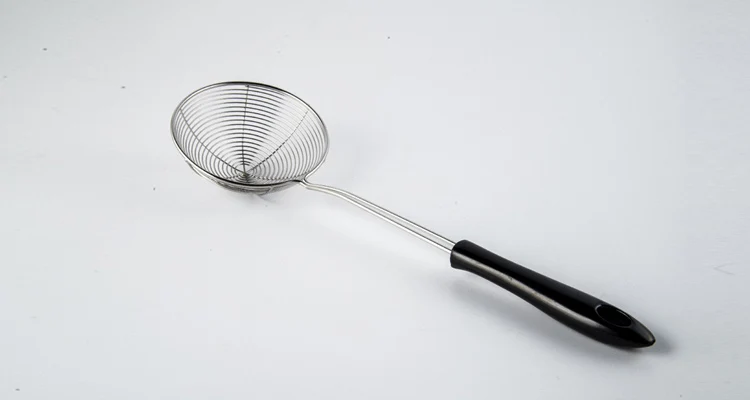 Handle Frying Filter Long Stainless Steel Colander French Fries Colander Kitchen Fried Net Sieve Spoon Kitchen Tool Foods Sifter