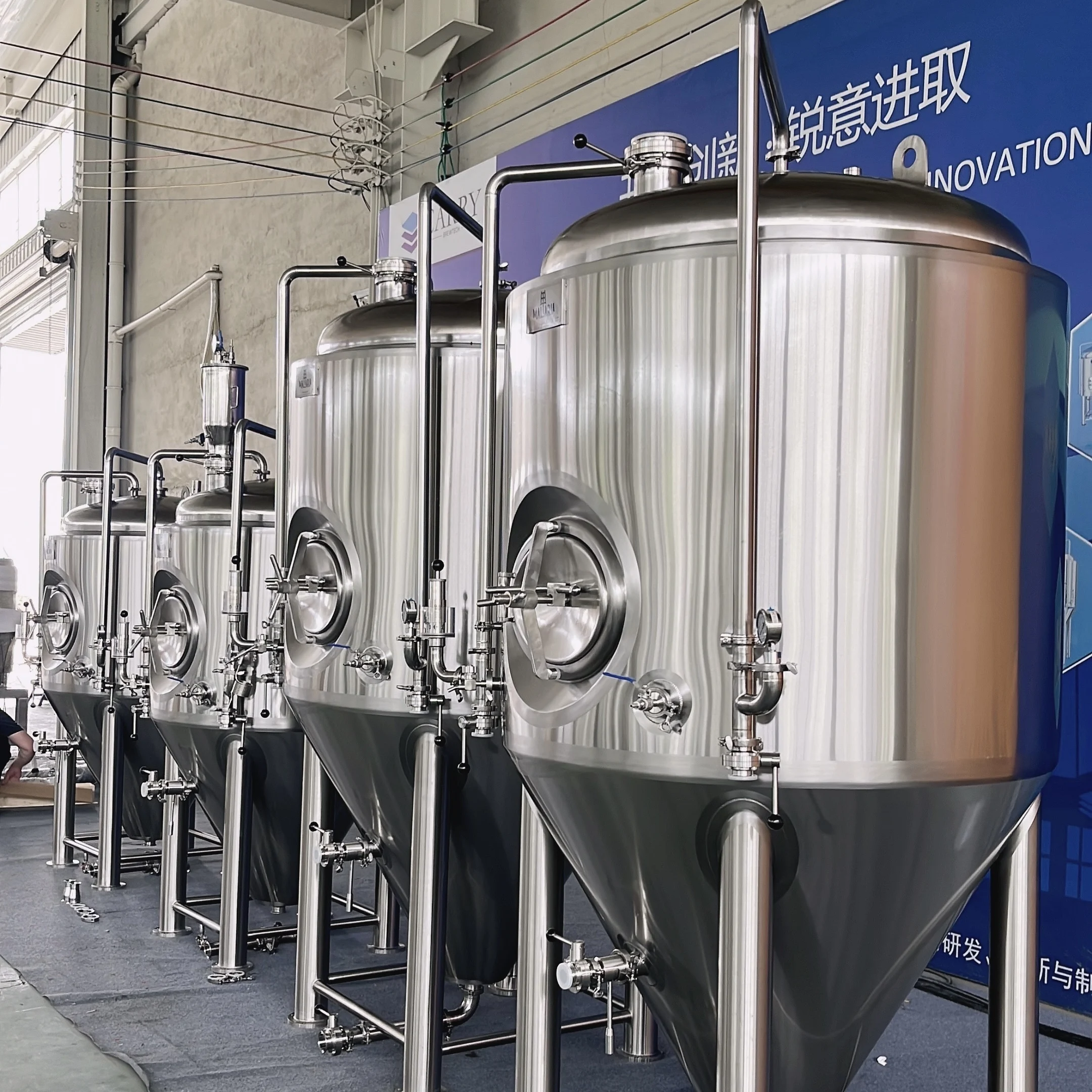 Высокое качество 500L 1000L 10HL 20HL 30HL SUS (нержавеющая сталь 304 конический резервуар для ферментации пива с воздушным