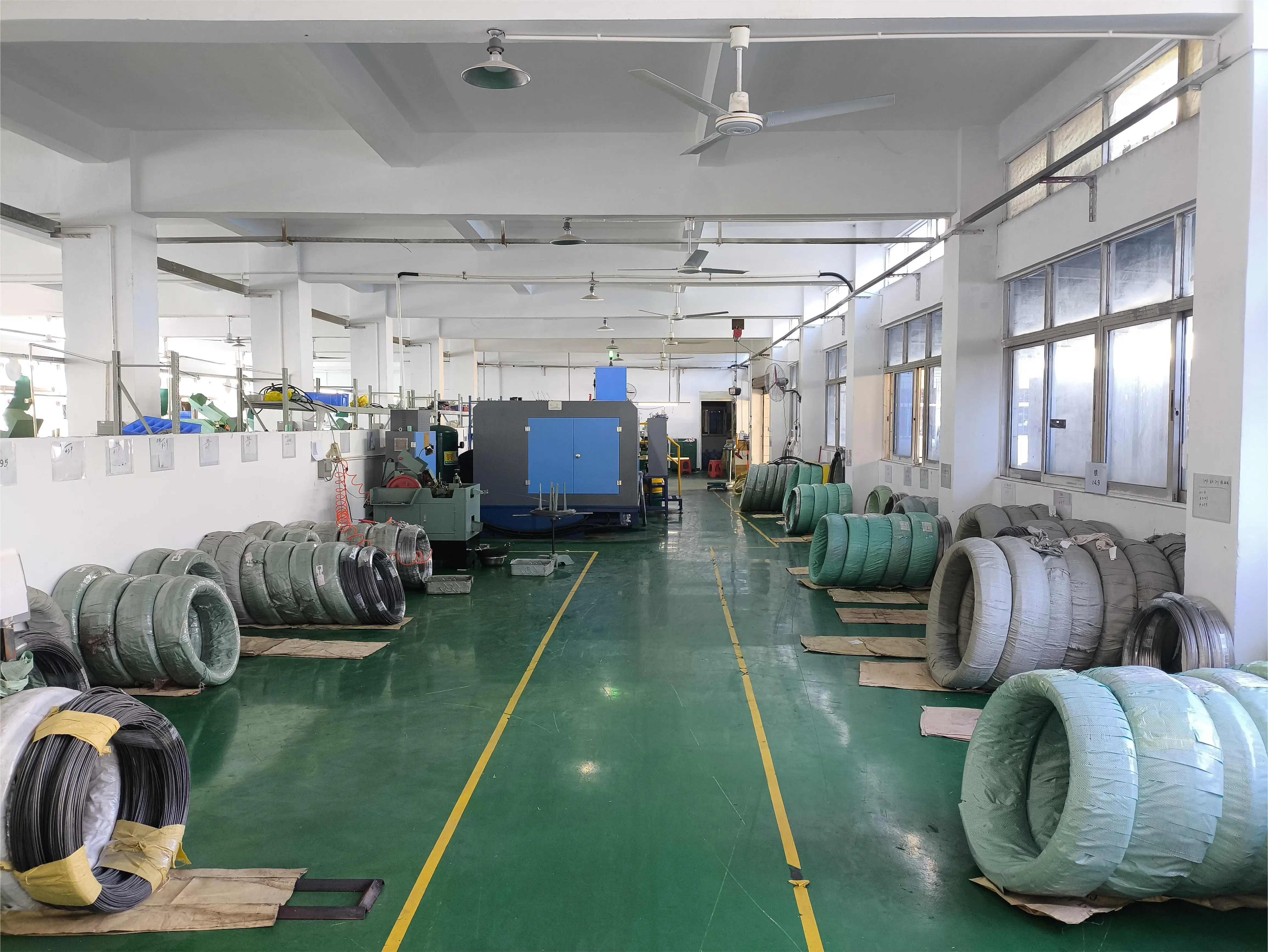 Оптовая продажа на заказ 304 из нержавеющей стали Ананас Цветок штифт Высокое качество промышленности булавки дешевые