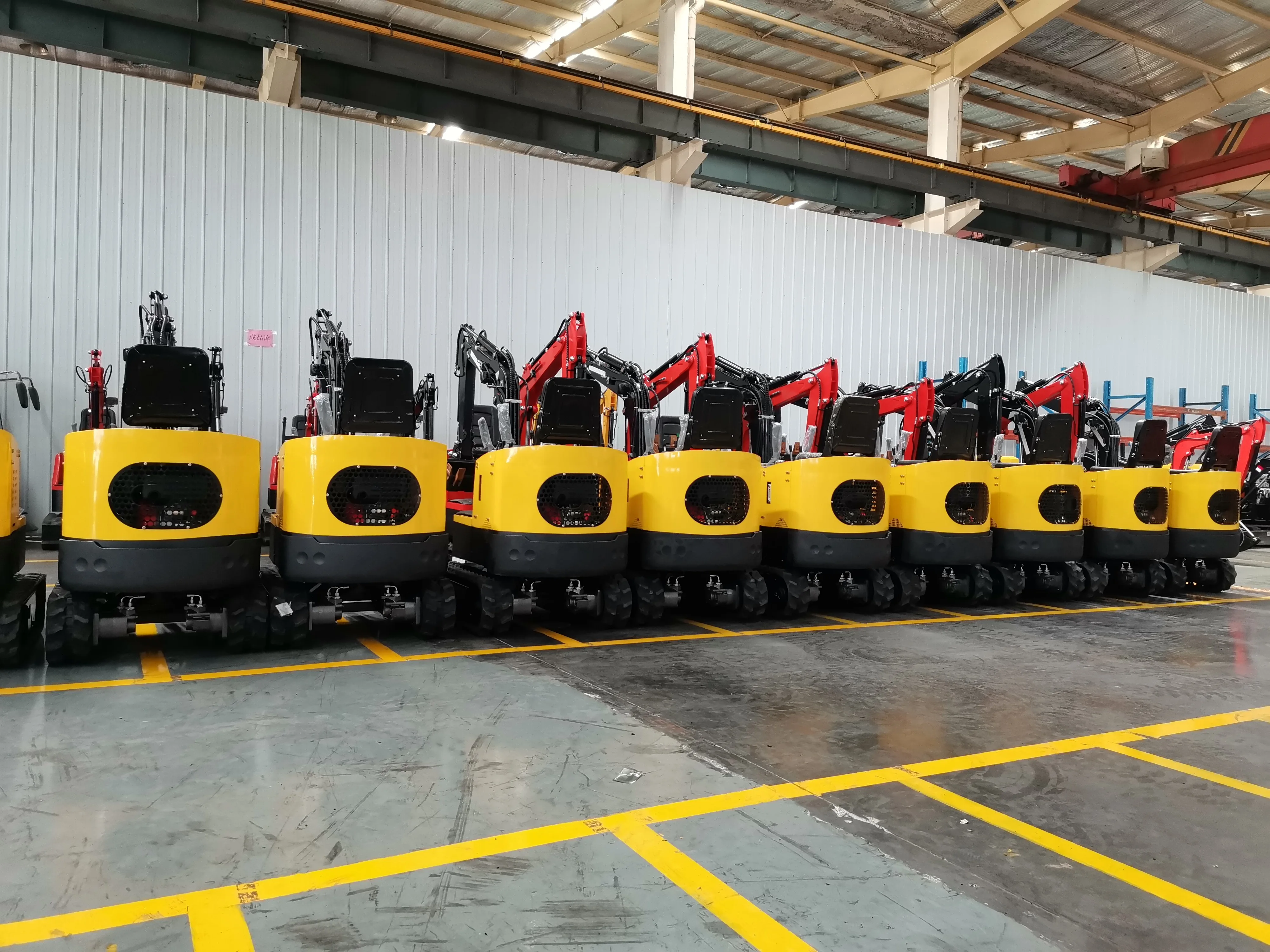 Shandong CNMC 1.2 T Small Garden Digging Machine/China Full Hydraulic Mini Excavators