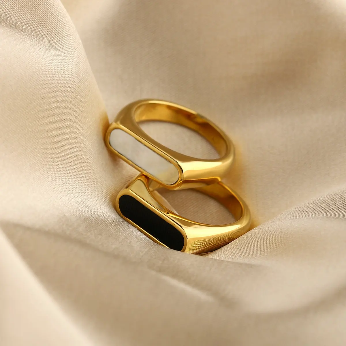 Hot Selling White mother of shell Ring  Jewelry solid gold  jewelry Stainless Steel Black rectangle Rings