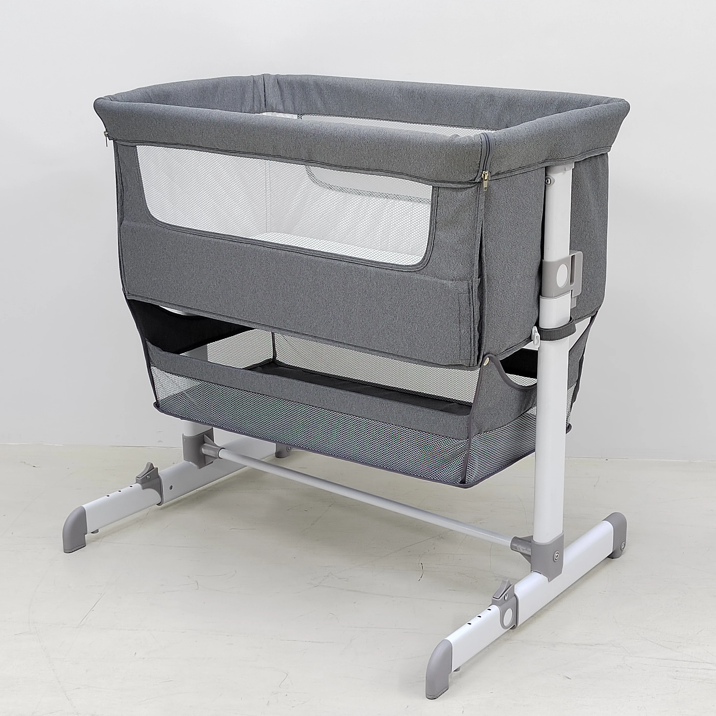 Hot Selling New Design Professional Manufacture Cheap Crib Baby Swing Cradle Drop Side For Baby hospital bedroom