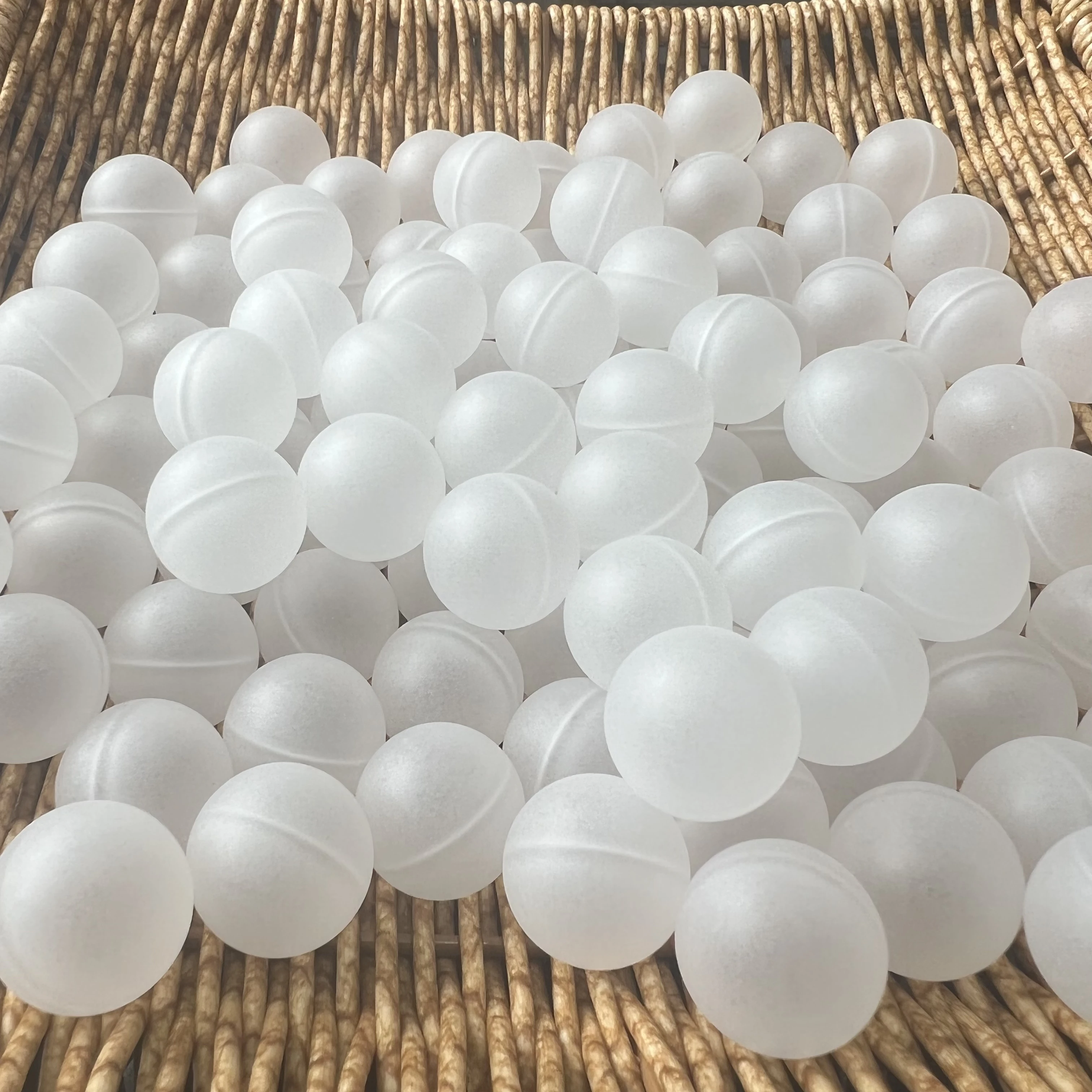 38mm pp plastic hollow deodorant floating ball