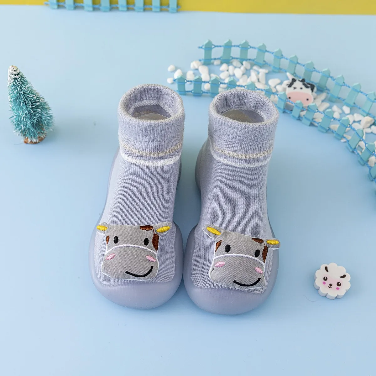 Infant and toddler cartoon style toddler shoes spring and autumn baby soft sole non-slip cute sports shoes and socks