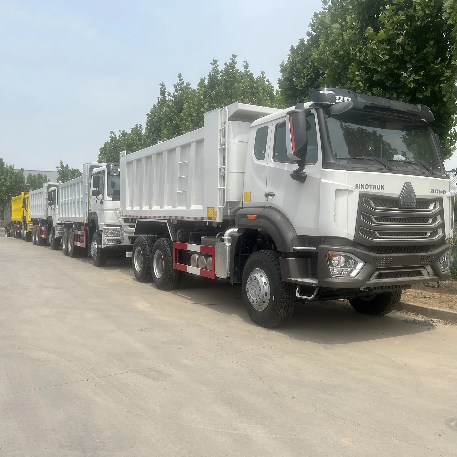 brand new howo dump truck 6x4 8x4 howo tipper truck 400 price