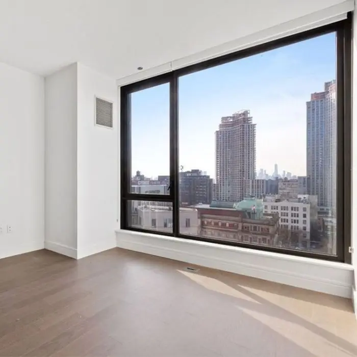 
Wholesale Price Waterproof Soundproof Aluminum Casement Window With Net 