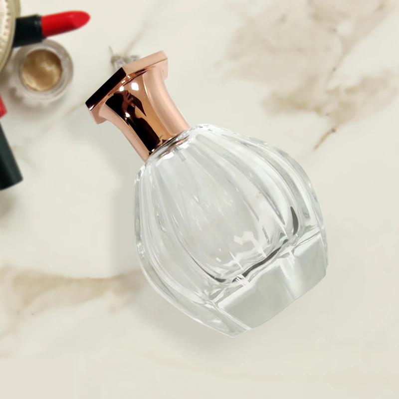 Fast delivery low MOQ unique star shaped luxury gold silver black zamac perfume bottle cap