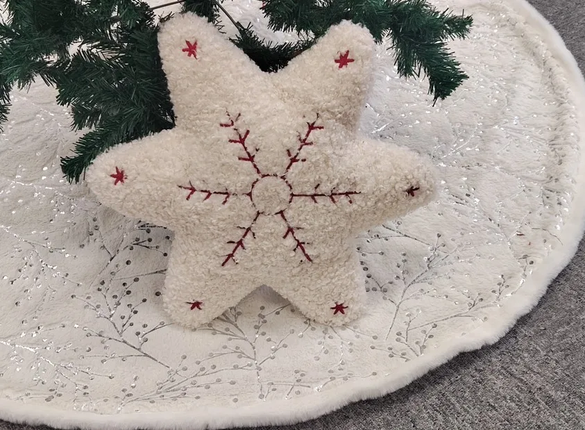 New warm cozy teddy fur snowflake Nordic custom shaped embroidery red white decoration Christmas pillow cushion