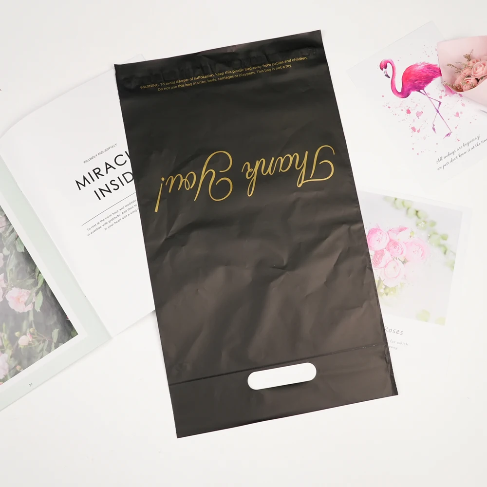 2024 custom brand logo Ploy bag black pink courier bag size 25.5*33+4cm  with handle for clothing