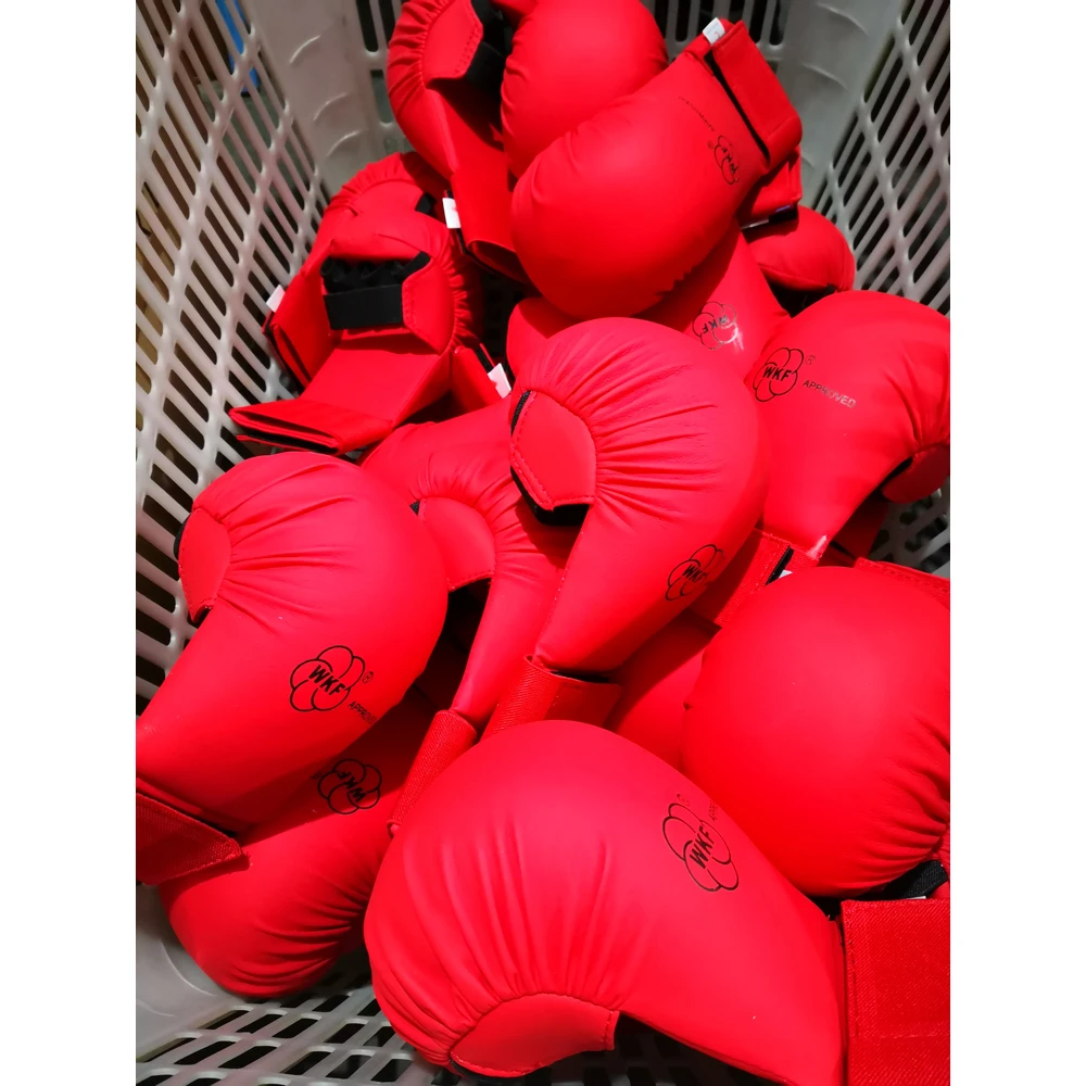 
High Quality karate gloves wkf pu leather karate gloves competition 