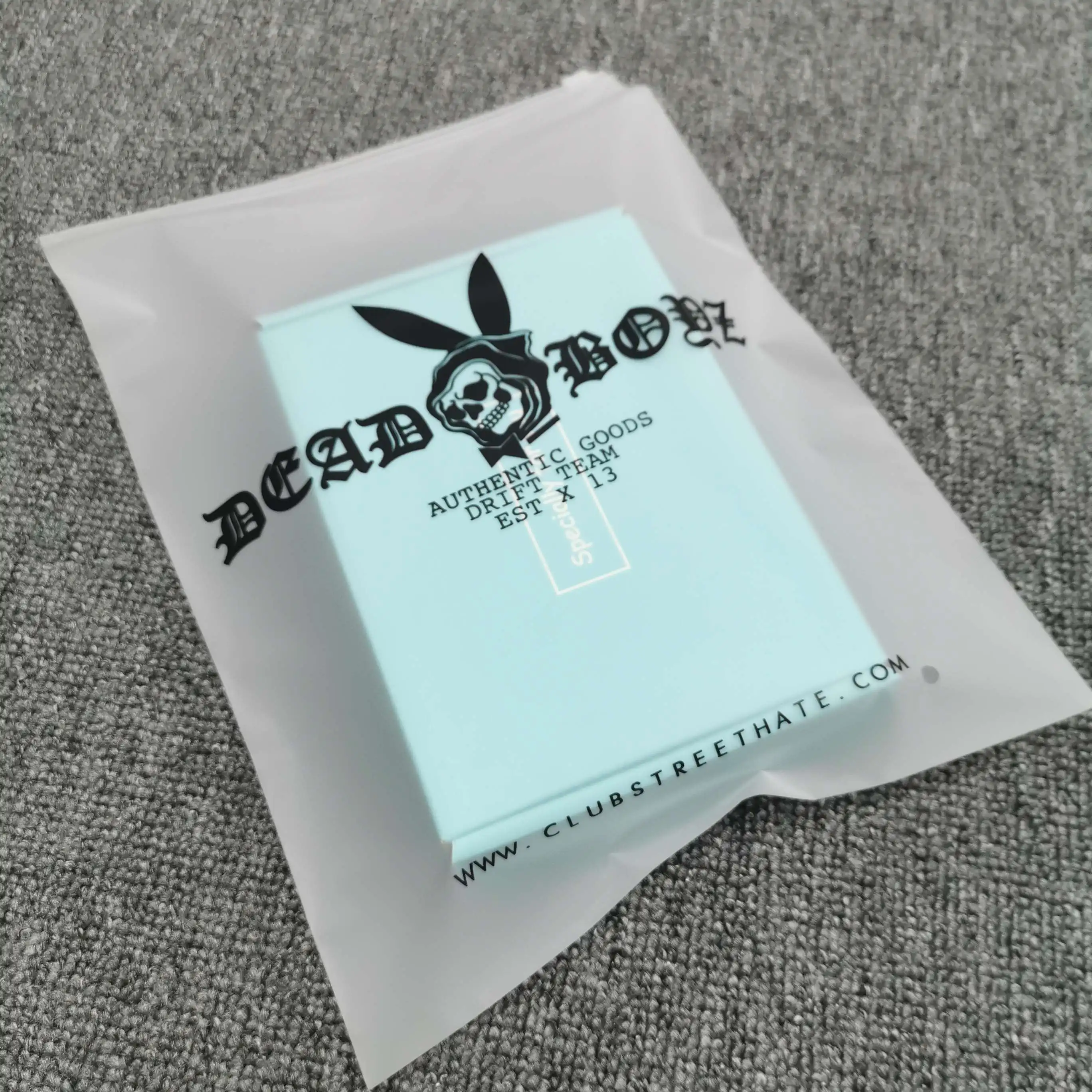 Custom Printed Resealable Garment Packaging Plastic Biodegradable Frosted sealing zipper lock bag Clothing Packaging Bag