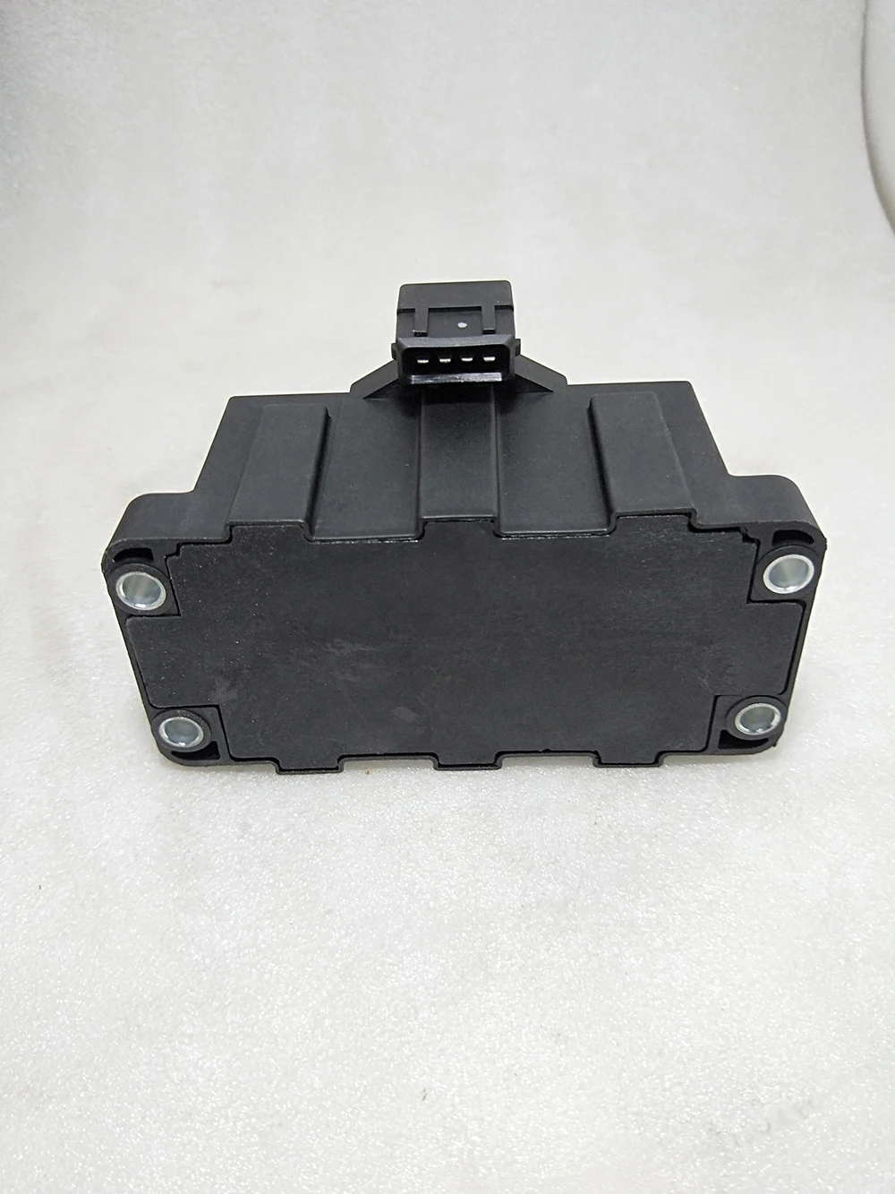 Auto Spare Parts Promotion 3937301 Cummins 6BT natural gas engine ignition coil