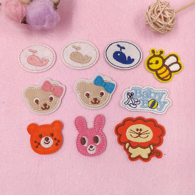 Wholesale In Stock Custom Bear Patches Embroidery Lion Embroidery Animal Patches Iron On