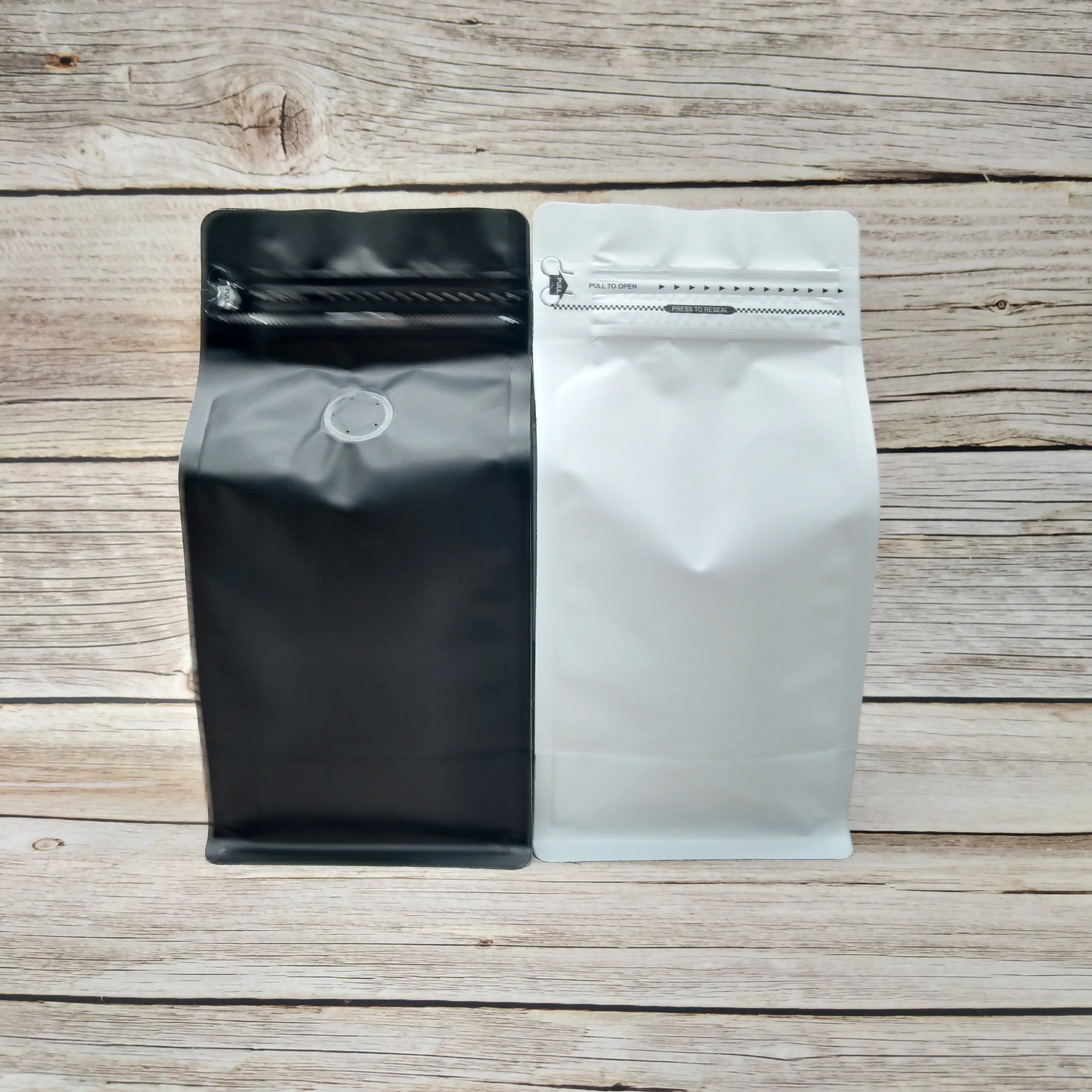 
1kg Aluminum Foil Coffee Bag With One way Degassiving Valve 