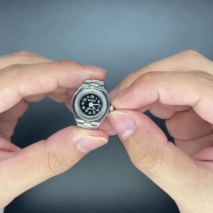 2020 New Arrival Fashion Ring Watch For Men Women Finger Creative Elastic Round Quartz