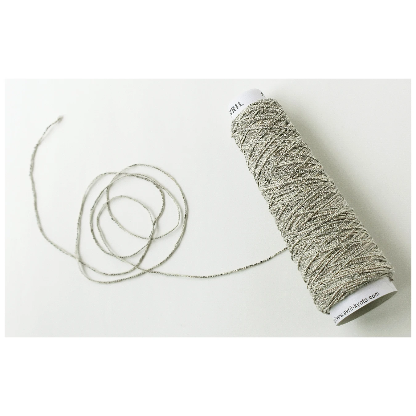 Beautiful color of 3 threads thread silk fabric 100% pure for knitting