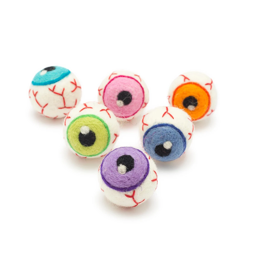Spooky Eye Balls Halloween Decoration Wool Felt Eyeballs Party Craft Decoration Horror Prop Decor for Halloween Party