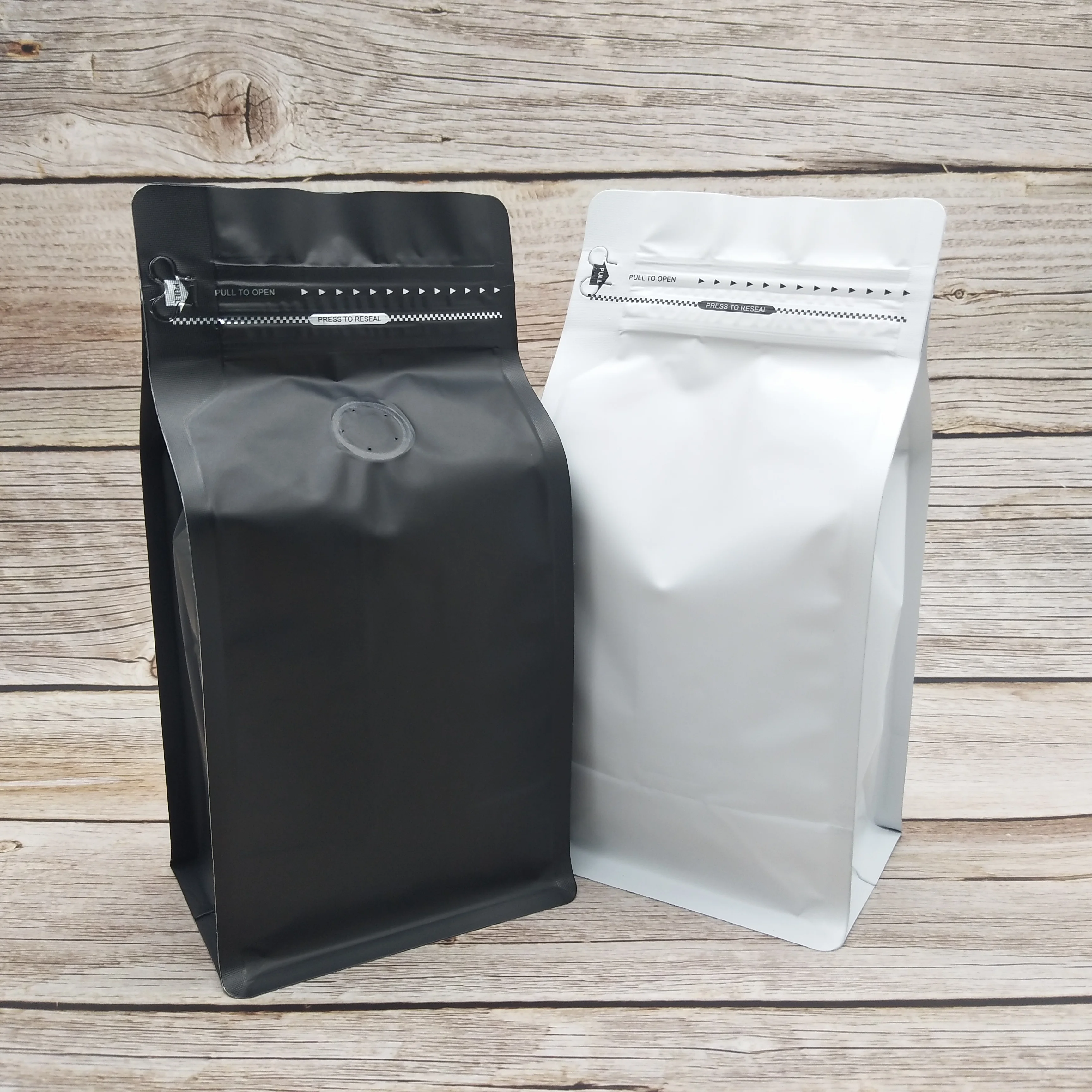 
1kg Aluminum Foil Coffee Bag With One way Degassiving Valve 