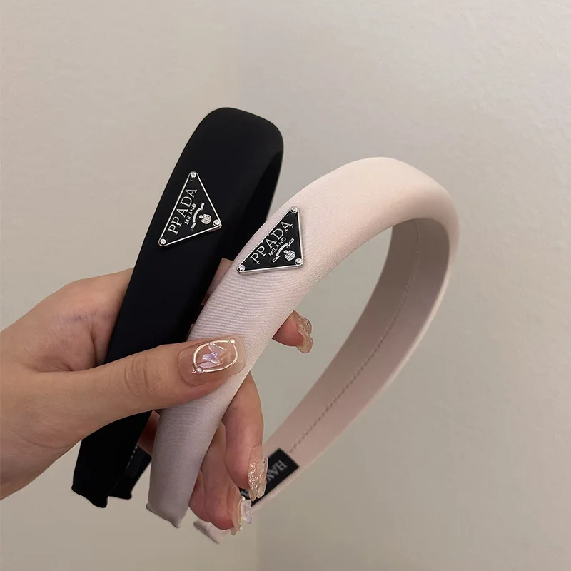 Luxury Beautiful Elegant Design Logo P Brand Girls Ladies Hairbands Accessories Wide 3cm Sponge Headband For Women