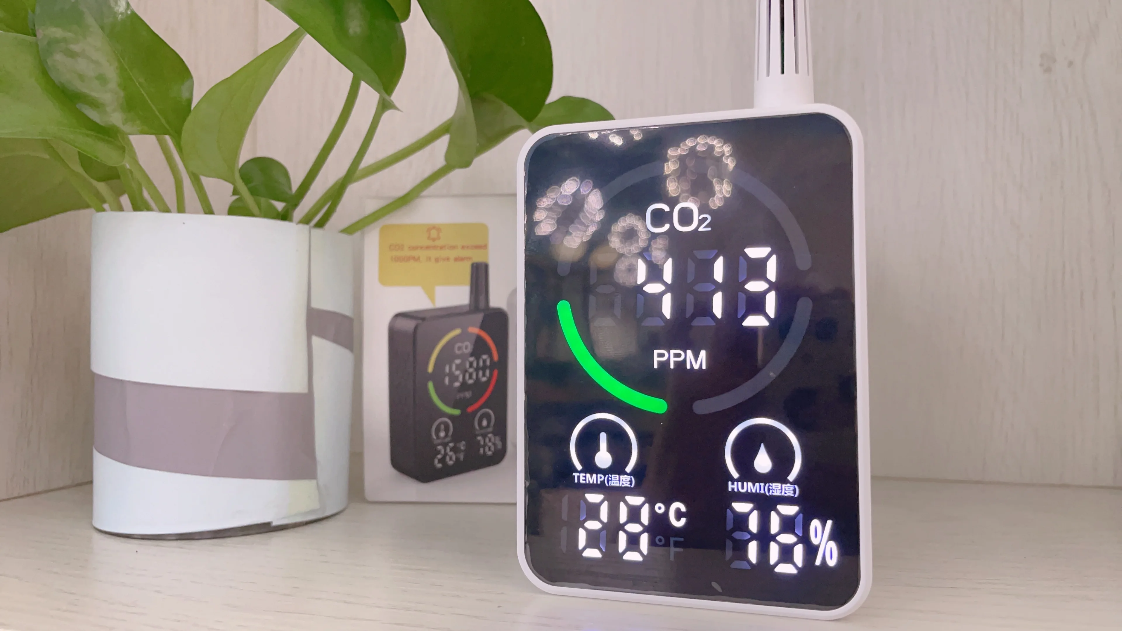 Portable gas analyzer co2 meter air monitor co2 detector CO2 alarm for home safety use