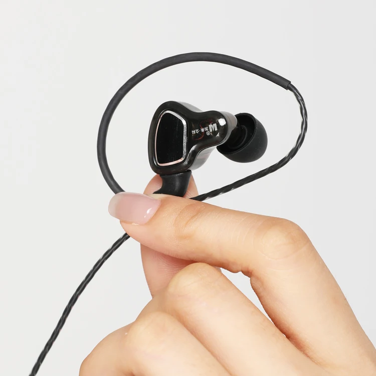 Cheapest 3.5mm jack monitoring wired earphone headphone for recording and live streaming with three meter cable