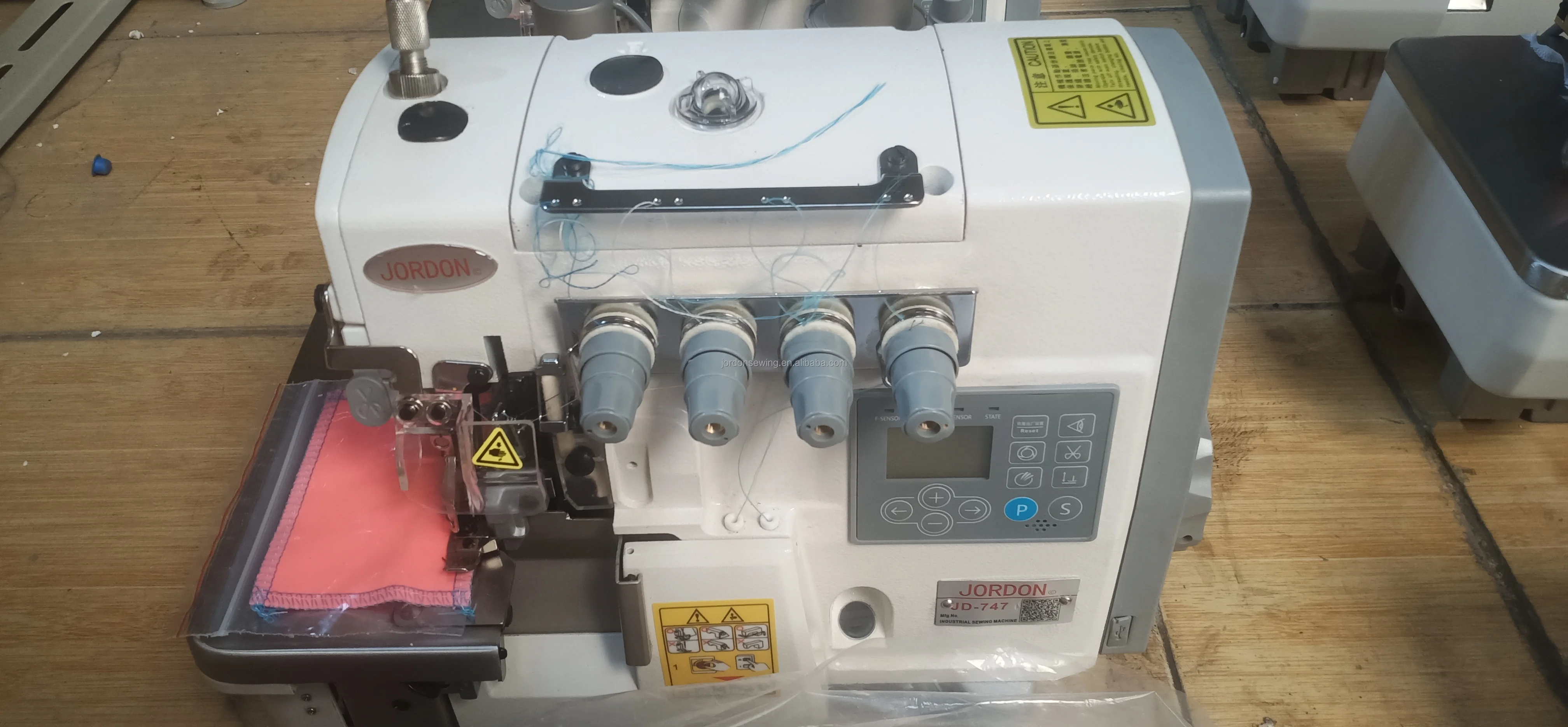 jordon computer overlock.jpg