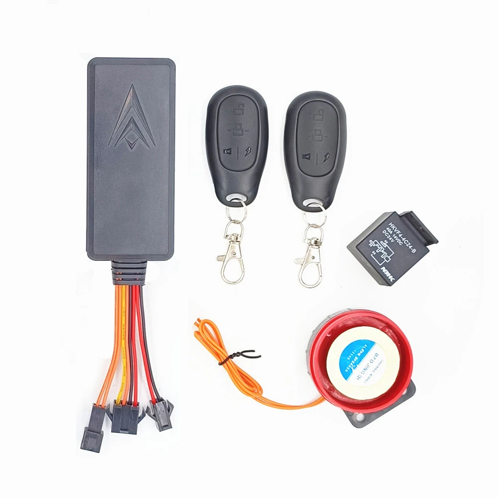 Smart Voice listening SOS Alarm Loudspeaker Seeking Car  Remote lock Motorcycle Car GPS Tracker for Vehicle