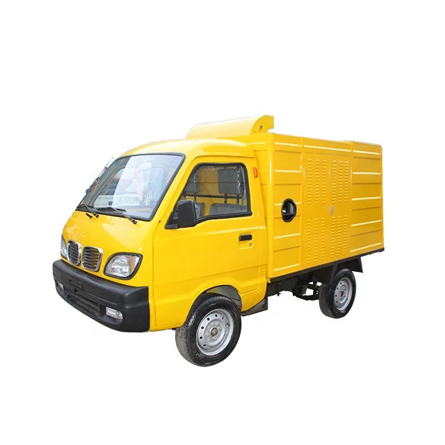 China Export Strong Vacuuming Road Dust Cleaning Machine Vacuum Truck Road Vacuum Cleaner