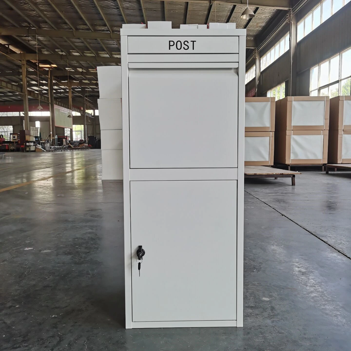 CAS-158 wholesale white outdoor floor mounted large metal mail box for storage parcel