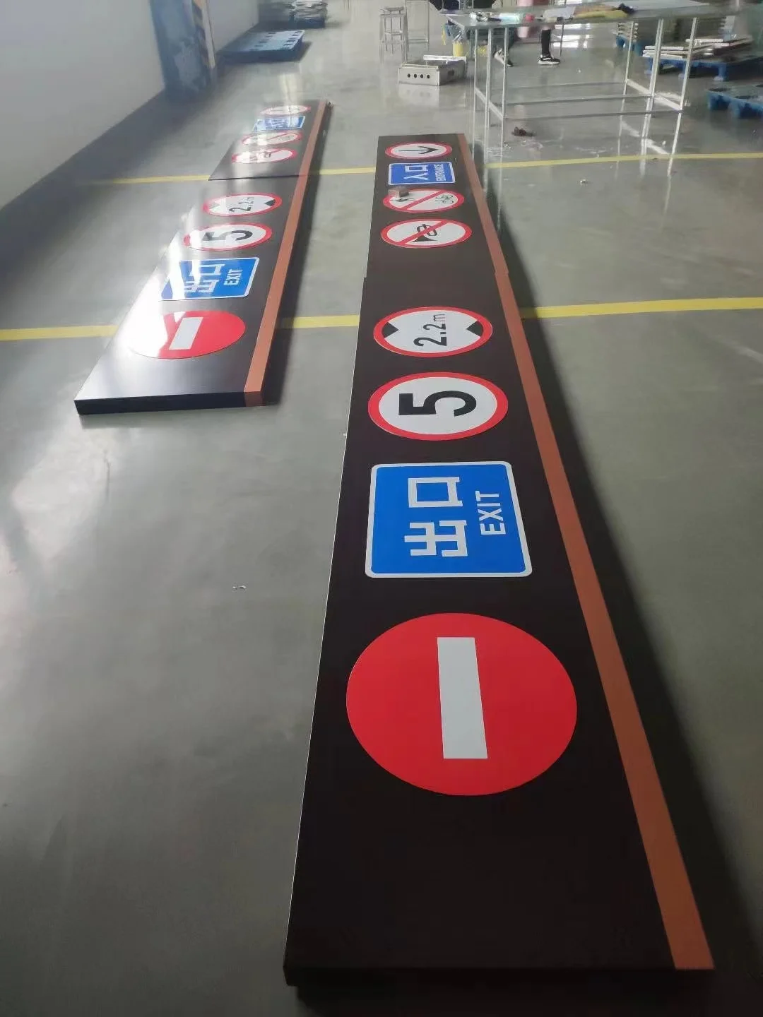Parking Lot Light Box Type LED Lighting Traffic Signs