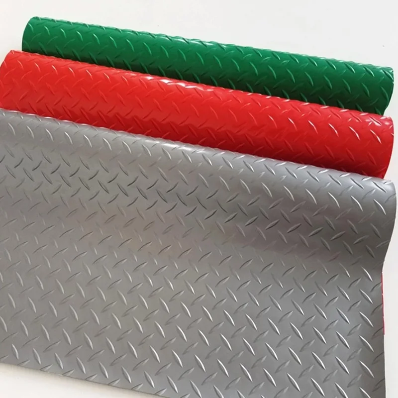 Wholesale 2mm~5mm thickness Non-Slip PVC Mat Roll Floor for Car Garage Mat Bus Workshop PVC Vinyl Mat Garage Flooring carpet