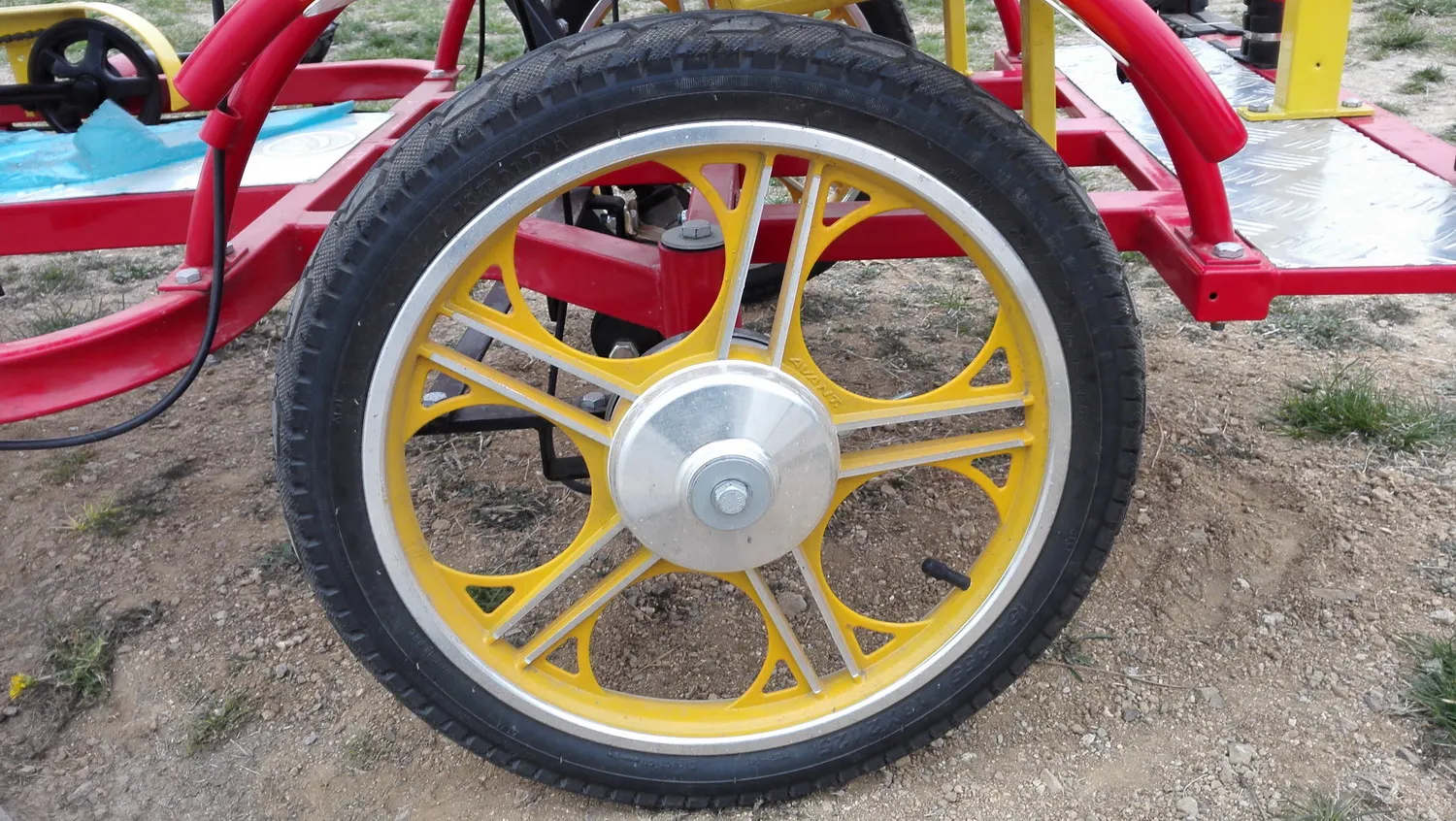 High quality chinese manufacturers fat tire 20x2.125  20x1.75 22 inch  rims bicycle bike cycle tyre tire