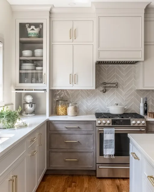 Prima High Gloss U Shape Glass Door Polymer PET Kitchen Cabinets For Villa Ready to Assemble