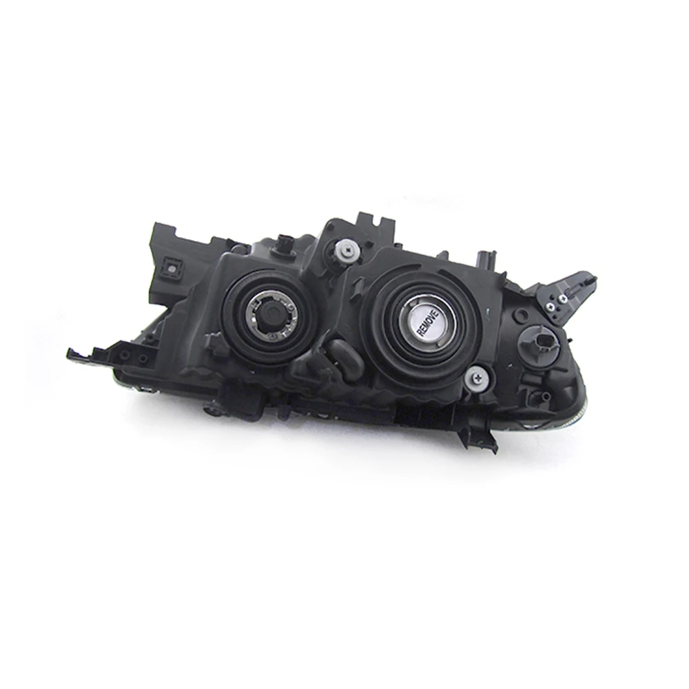Auto Parts Left Headlamp For Mitsubishi L200 Triton KB4T KA4T KG6W KH4W KH6W KH8W KH9W PAJERO SPORT 8301C483 8301B357