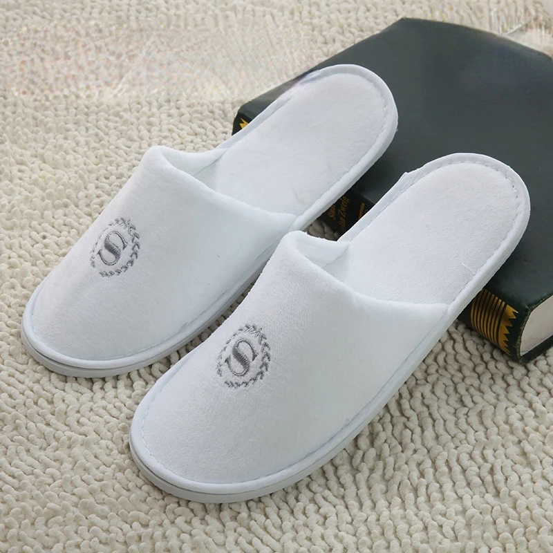 Wholesale Hotel Spa Slippers Open Toe Customised Logo Waffle Bath Slippers Plush Unisex Home Slippers For Women Man