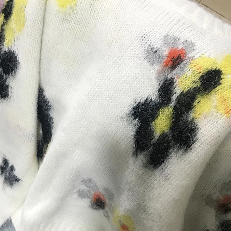 oem sweater Custom make mohair 7gg jacquard knit crew neck floral sweater women autumn winter mohair sweater custom for ladies