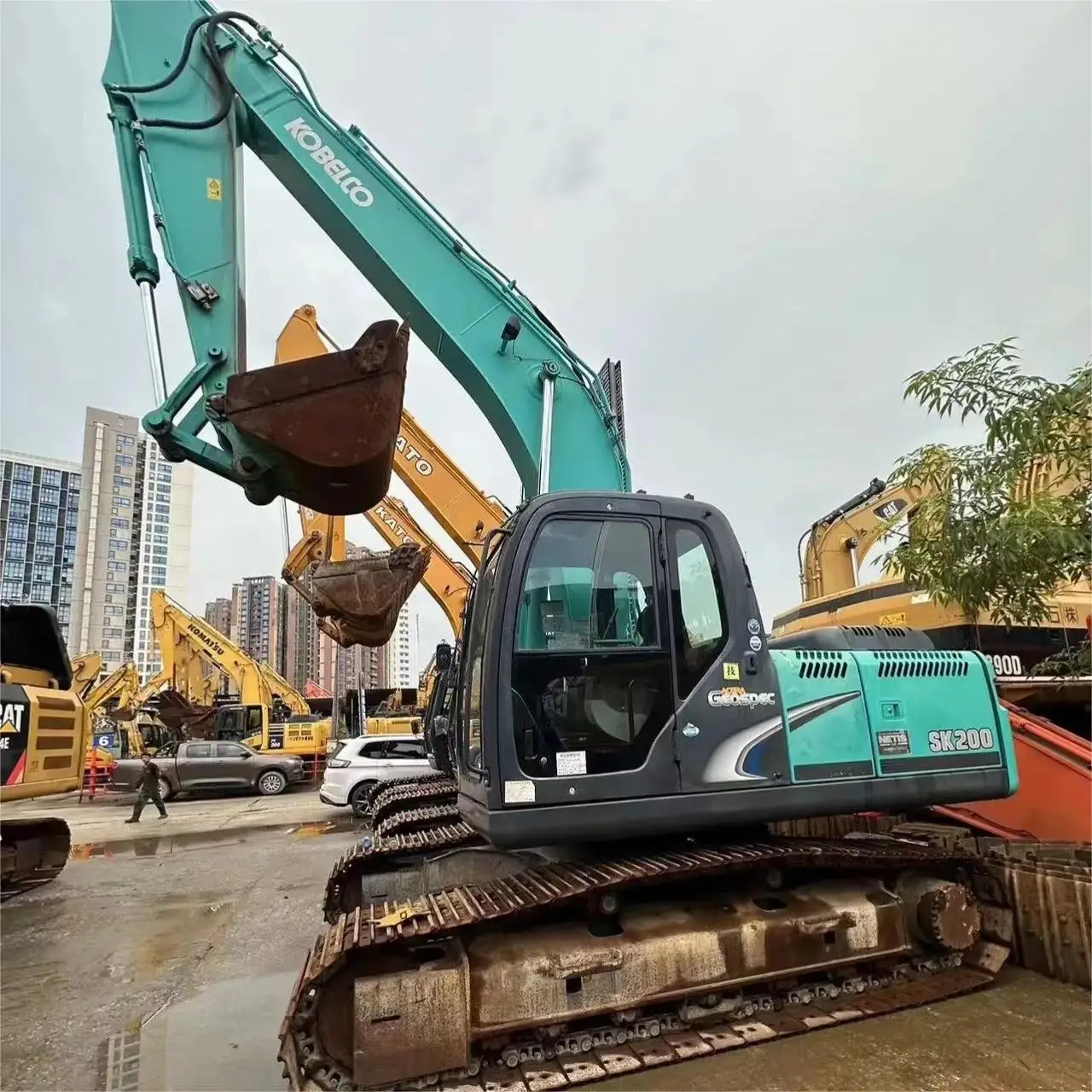 Low Price Hot Sale Japan Original Kobelco SK200-8 sk200-6 sk140 Used Kobelco 200 210 250 Crawler Excavator