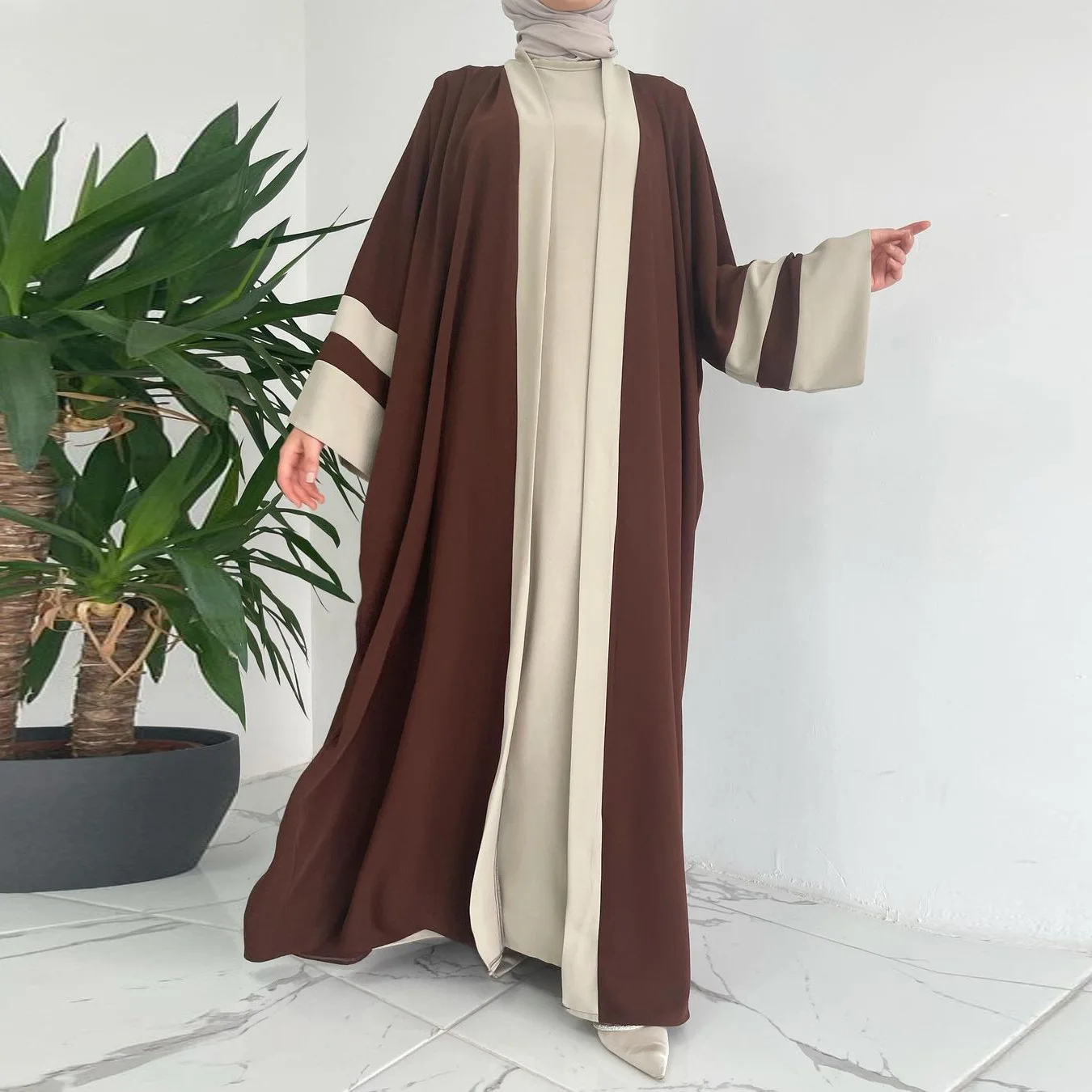 Best Selling High Quality New Polyester  2 piece set abaya dubai arab women abayas