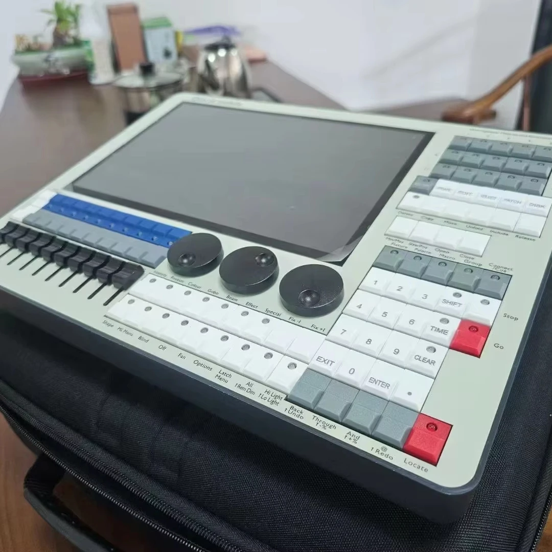 Mini Quartz Mobile Titan DMX Console, Stage Lighting Controller, Built in Battery, Touch Screen, Wi Fi Connection, Professional