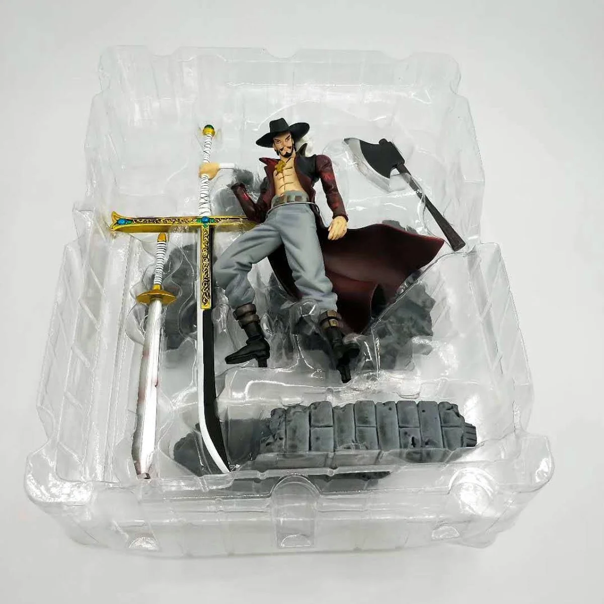 16cm One pieces Dracule Mihawk figure Character Model Toy Anime PVC Action Figures Collects Doll