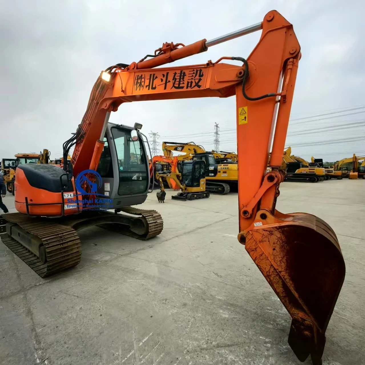 Hitachi экскаватор Zx75US в Китае