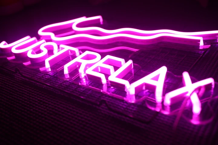 Sign Led Flex Sports Custom Art 3D Letters Shoe Chasing Gold Open For Store Shop Backlit Battery Small Room Neon Light Logo