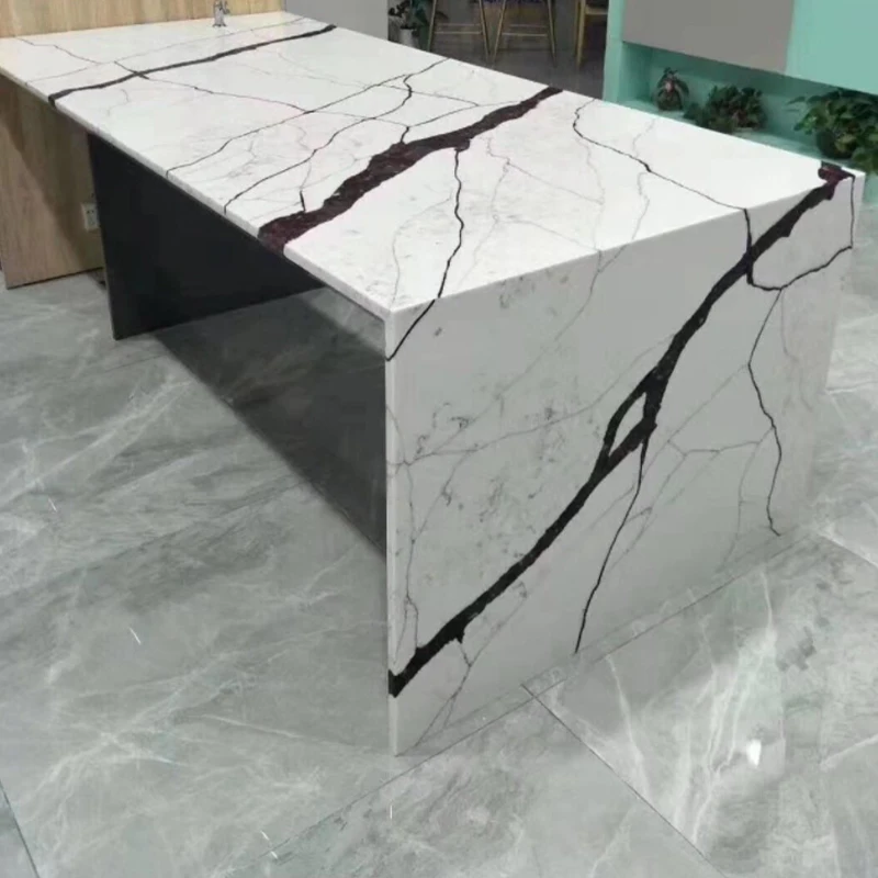 Новый дизайн сделанная человеком кварцевая каменная плита изготовленная на заказ полированная белая кухонная столешница