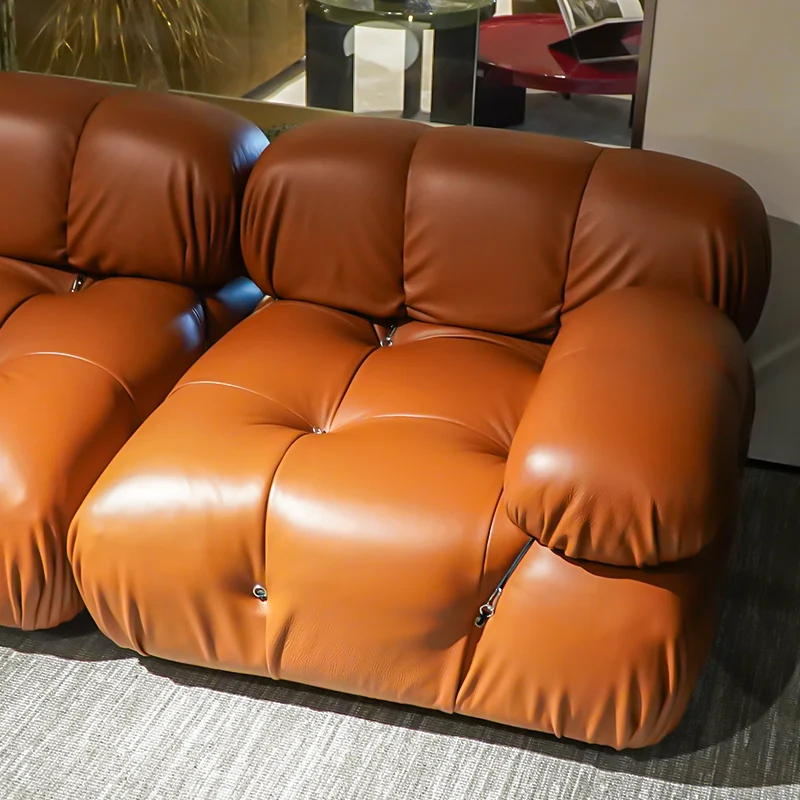 Фабрика Modenfili поставляет классический комплект мебели для гостиной из натуральной кожи с верхним слоем зернистой со