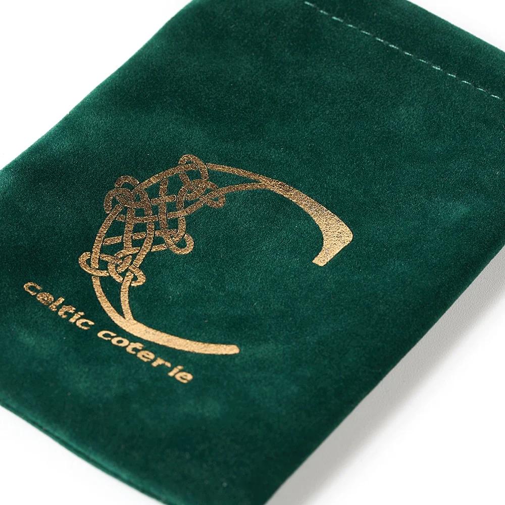 Manufacturer Wholesale Green Velvet Drawstring Bag High End Beautiful Velvet Storage Dust-proof Bag With Gold Stamping Logo
