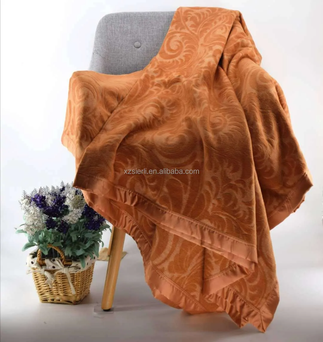 high quality luxury fashion jacquard  designed 100% percent Silk Blanket with Silk Satin Border
