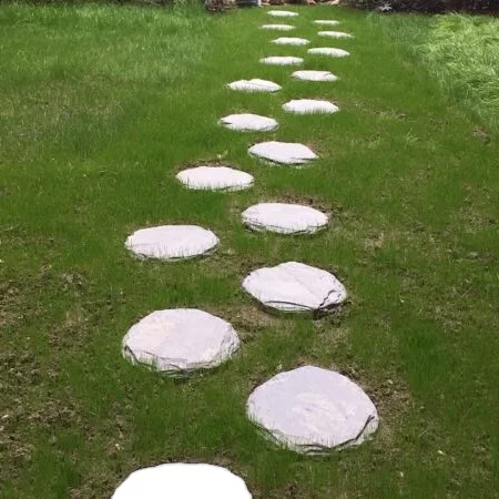 Factory Direct Sales Cheap Thick Natural Surface Round 30 cm Landscaping Slate Rock Natural Slate Paving Slate Blocks