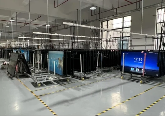 LCD displays the interactive whiteboard of smart whiteboard educational equipment