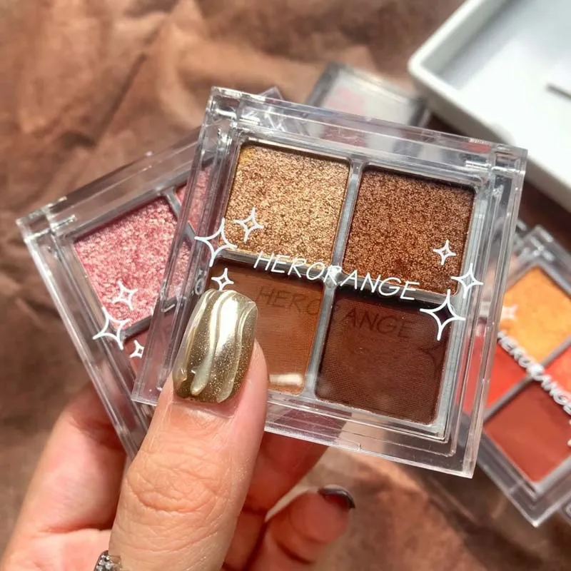 Private Label Christmas Collection 4 Color Eyeshadow Palette Explosive Matte Pearlescent Lasting Waterproof Custom Logo