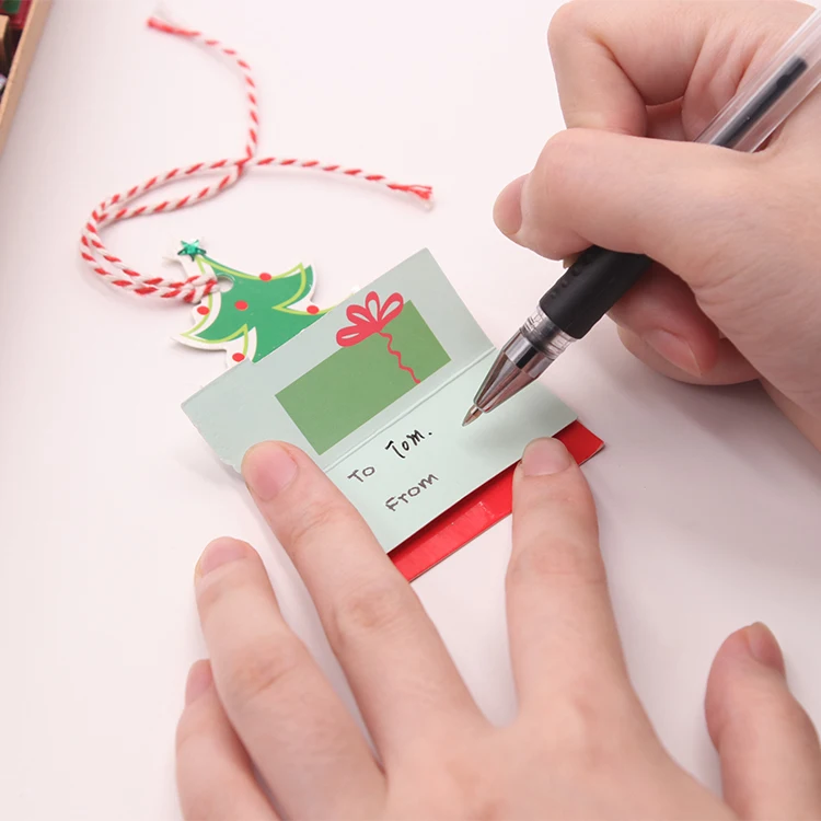 Christmas Hanging Tags Gift Tags with String String Xmas Present Labels for DIY Xmas Holiday Present Christmas G